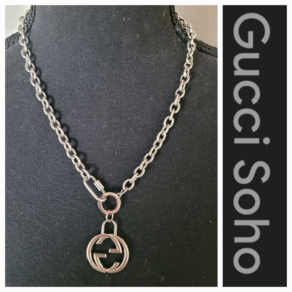 G U C C I Soho Pendant Necklace